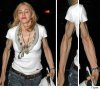 0727_madonna_arms_flynet_02-1.jpg