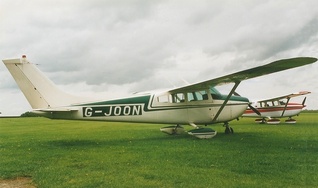 Cessna_182D_AN0329028.jpg