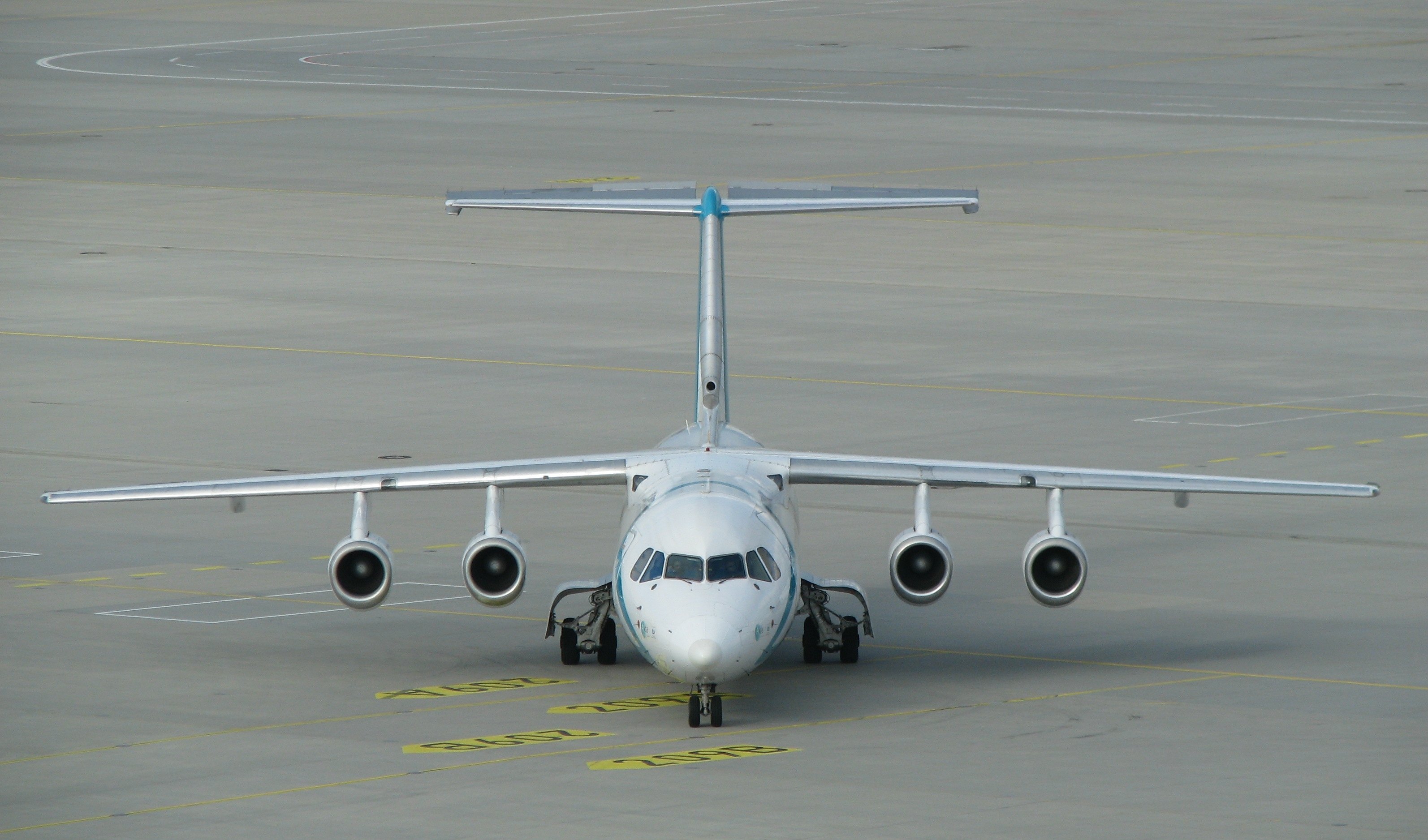 4str_070905_BAe-146-300_Air_Dolomiti_I-ADJF.JPG