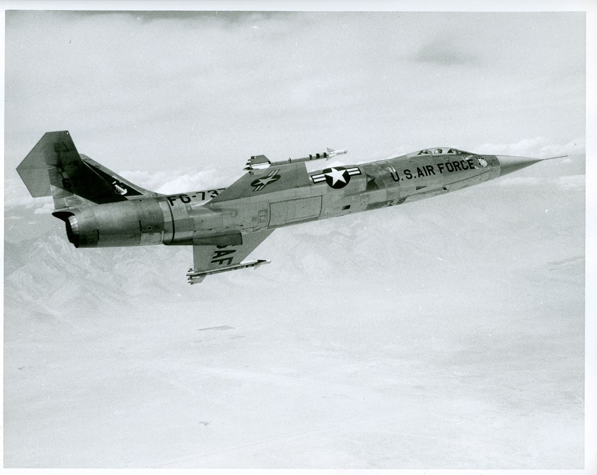 F-104_5.jpg